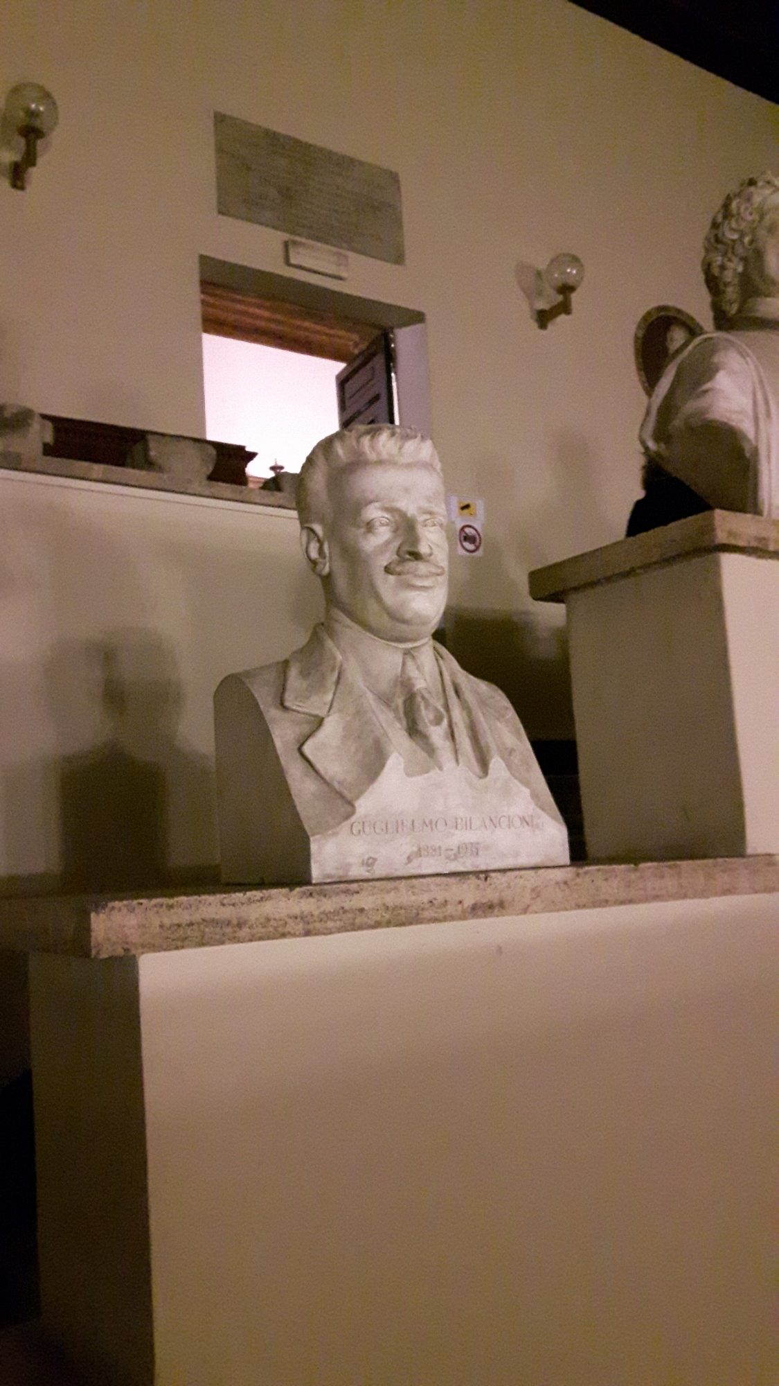 Guglielmo Bilancioni's bust, ASAS, Rome (1).jpg